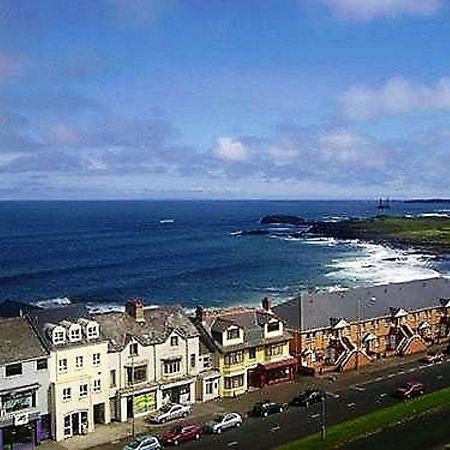 Wanderin Heights Acomodação com café da manhã Portstewart Exterior foto